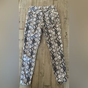 Frame Ali High rise‎ Cigarette Jean SnakeSkin pattern Size 27
